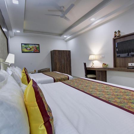 Hotel Prithvi-Raj Near Delhi Airport New Delhi Buitenkant foto