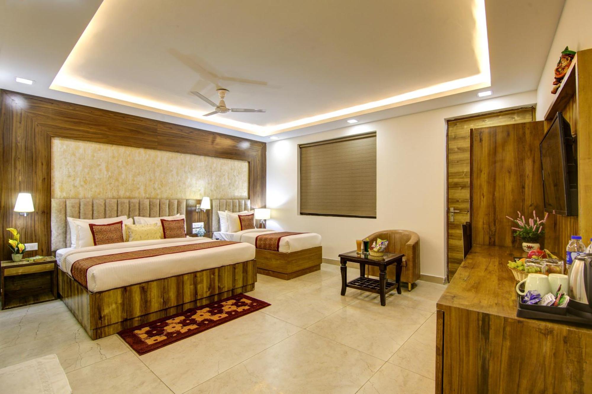Hotel Prithvi-Raj Near Delhi Airport New Delhi Buitenkant foto
