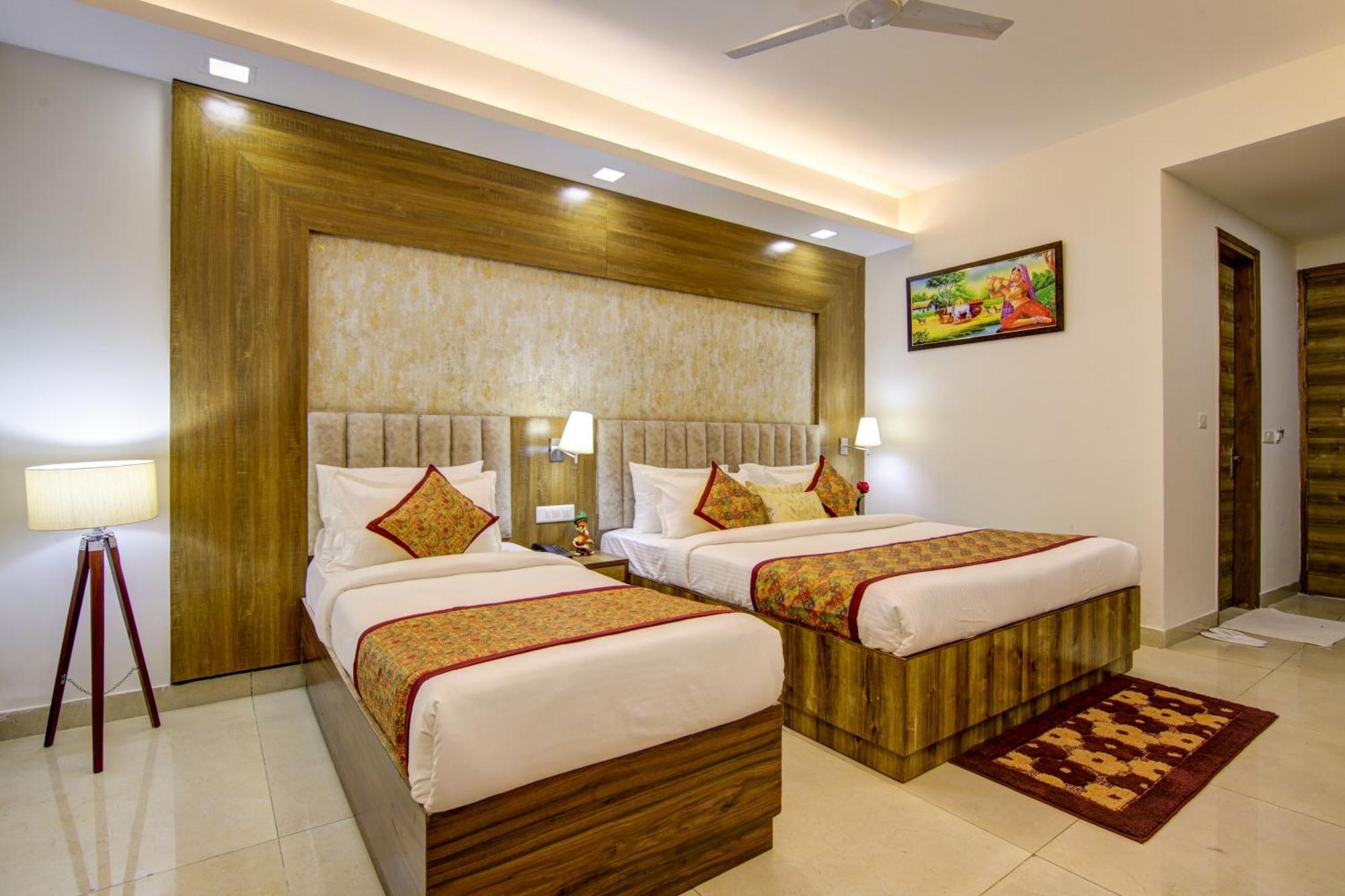Hotel Prithvi-Raj Near Delhi Airport New Delhi Buitenkant foto
