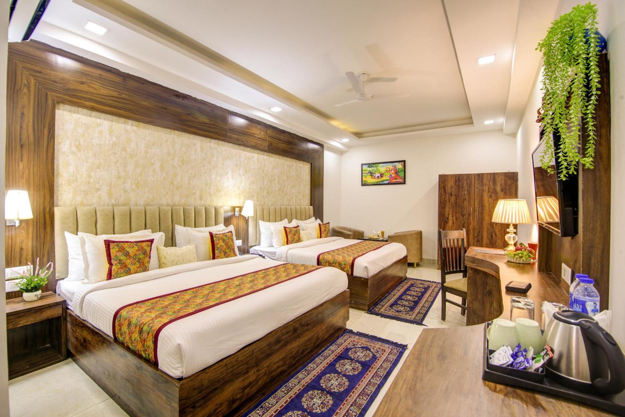 Hotel Prithvi-Raj Near Delhi Airport New Delhi Buitenkant foto